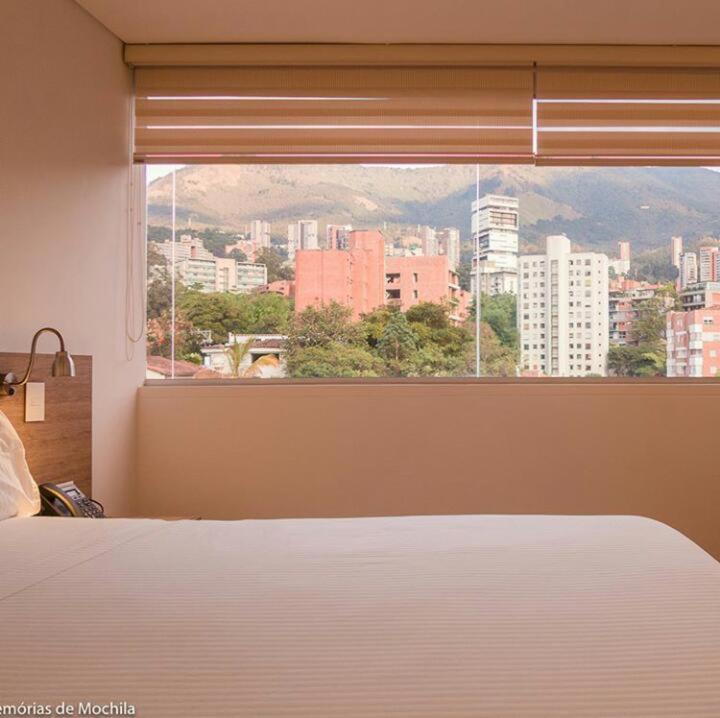 Hotel Lomas 10 Medellín Exterior foto